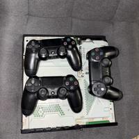 PS4  1TB + cavo di alimentazione e controller