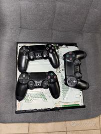 PS4  1TB + cavo di alimentazione e controller