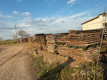 GRIGLIATI  IN LEGNO