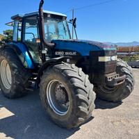 Trattore new holland 8360 (m135)