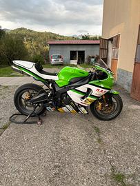 Kawasaki ninja zx6rr