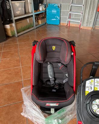 Seggiolino auto Ferrari