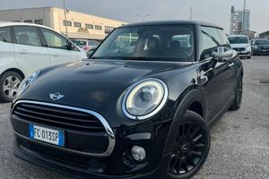 Mini Cooper D 1.5 116cv