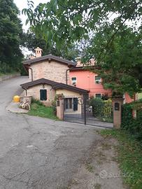 Casa padronale e dependance