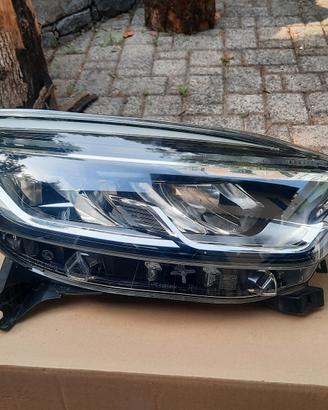 Faro proiettore dx Captur 2017/21