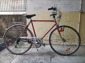 Bici uomo rossa