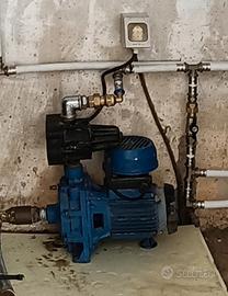 Elettropompa e pressostato.