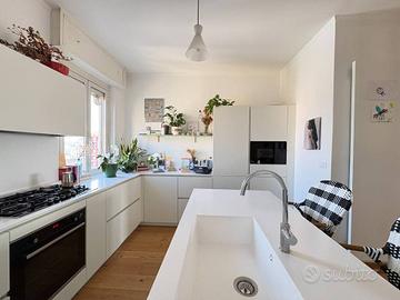 Appartamento di 122 m² con 3 locali a Milano
