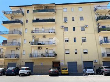 MAGAZZINO A CORIGLIANO-ROSSANO