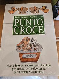 Libro punto croce