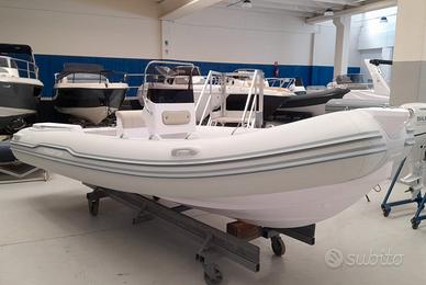 Gommone Italboats 570 Predator con Mercury 40 Pro