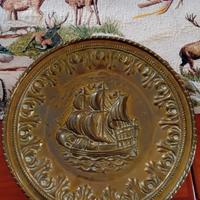 piatto in ottone 
