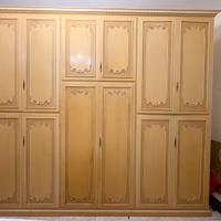 Armadio a 6 ante