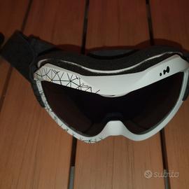 maschera e protezione polsi