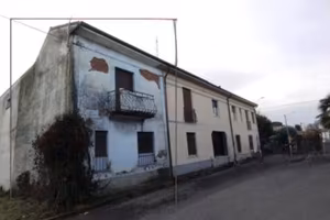 Immobile in asta di 56 m² con 2 locali a Rescaldin