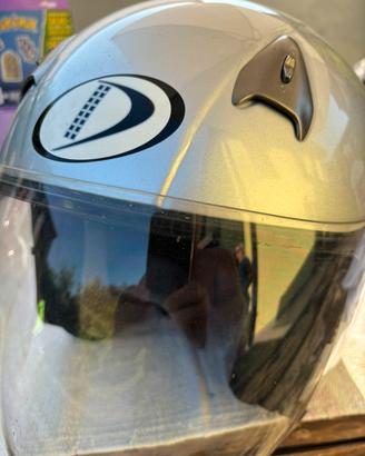 Casco D
