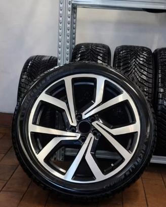 *Michelin CrossClimate 2 235/45 R19 – come nuove (