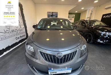 Lancia Ypsilon III 1.0 firefly hybrid Silver Plus 