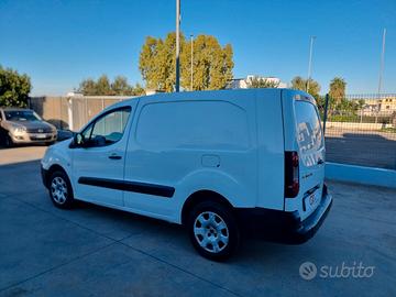 Peugeot PARTNER DIESEL 1.6 MAXI PASSO LUNGO 3 POST