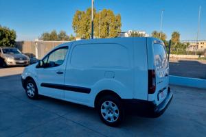 Peugeot PARTNER DIESEL 1.6 MAXI PASSO LUNGO 3 POST