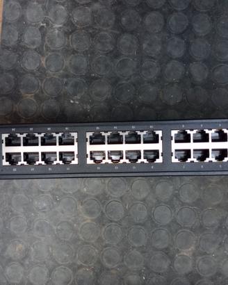 Switch 24 porte Atlantis