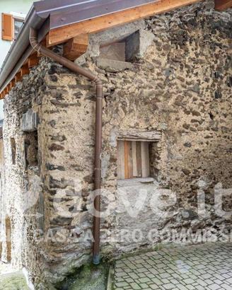 Rustico / Casale di 82 m² con 2 locali a Pagnona