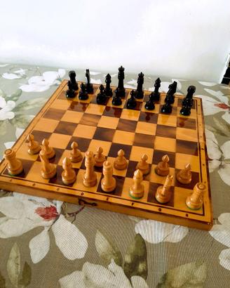 Scacchiera pieghevole in legno ANNI 70