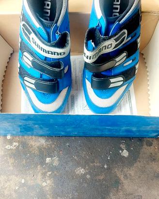 Scarpe da bici.