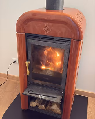Stufa a legna superior