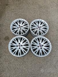 CERCHI IN LEGA PER FIAT BRAVO  R. 16"