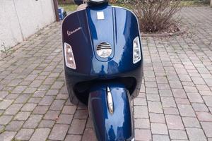 Piaggio Vespa 300 GTS - 2014