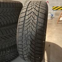 Dunlop Winter Sport 255 55 R 18 102 H