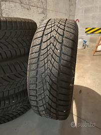 Dunlop Winter Sport 255 55 R 18 102 H