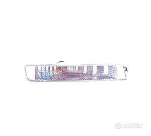 FANALE DESTRO AGGIUNTIVO OPEL VIVARO 01-06