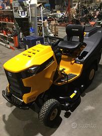 Trattorino tagliaerba Cub Cadet XT2 QR106