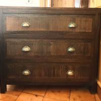 Cassettiera etnica indonesiana