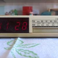 Radiosveglia Philips D3140 vintage anni80