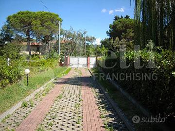 Villa o villino Sarzana [Cod. rif 3235952VRG]