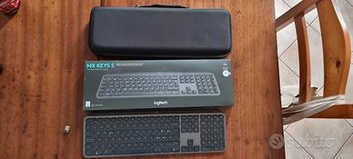 Logitech MX Keys S  ITA + Custodia Da trasporto