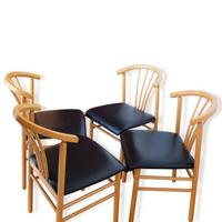 Set di 4 sedie da pranzo dal design scandinavo