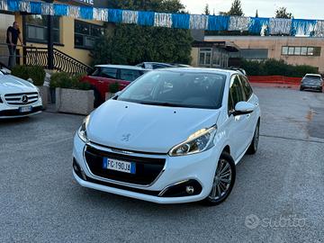 "SUPER ECO" Peugeot 208 PureTech GPL Active
