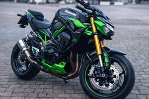 Kawasaki Z900 SE 2024 4.000km 2024 full opt