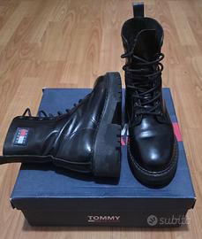 Stivaletti Tommy Jeans neri in pelle