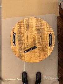 Tavolino contenitore in stile industrial