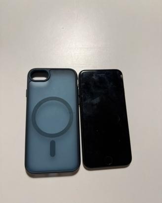 iphone se 2020 con 2 cover in promozione