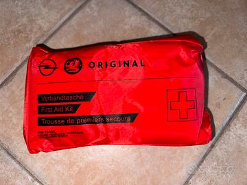 Kit Emergenza - Primo Soccorso Originale OPEL