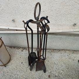 utensili x caminetto 