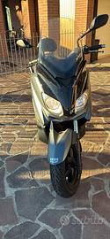 Yamaha x max 350