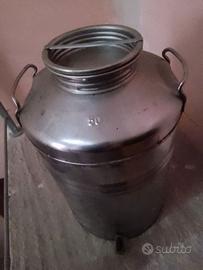 Contenitore olio in acciaio con 10 litri di olio