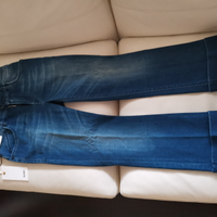 Jeans taglia 27